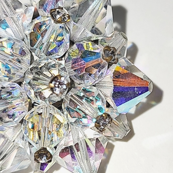 AURORA BOREALIS CRYSTAL CLUSTER VINTAGE PIN BROOCH - Picture 4 of 7